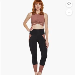 New w Tags Onzie Yoga Color-block 7/8 Leggings M/L